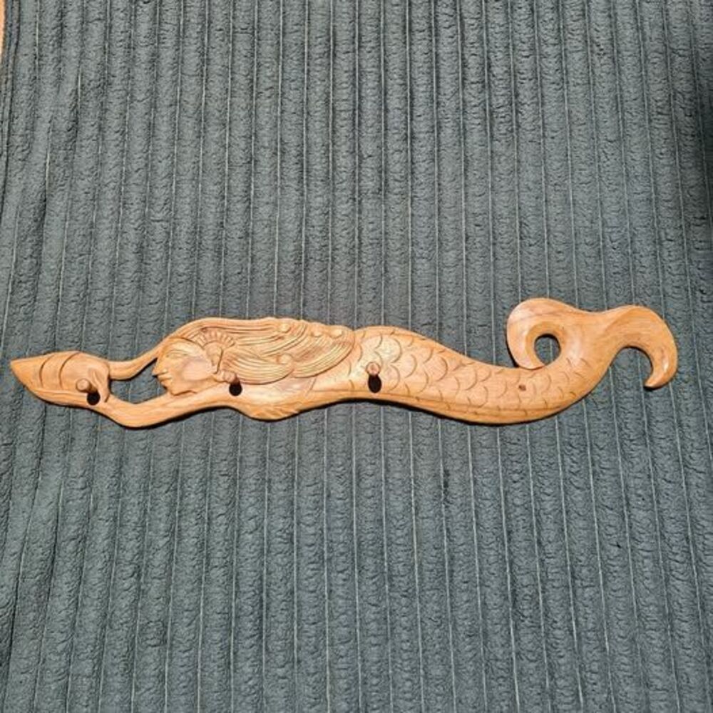 Wooden carved mermaid with shell offering - hook rack